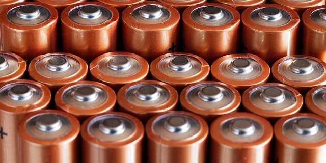 تبدیل ضایعات مواد غذایی به باتری‌های قابل شارژ!