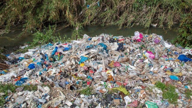 "لکه زباله اقیانوس آرام"، یک زیستگاه پلاستیکی عظیمی است