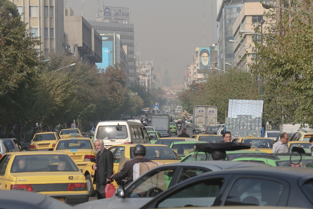 تمرکز زیاد جمعیت، صنعت و خودرو، مهم‌ترین علل آلودگی هوای پایتخت