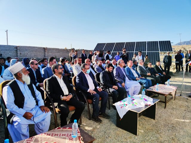 آغاز عملیات احداث ۱۰ هزار واحد نیروگاهی خورشیدی پنج کیلوواتی در سیستان و بلوچستان