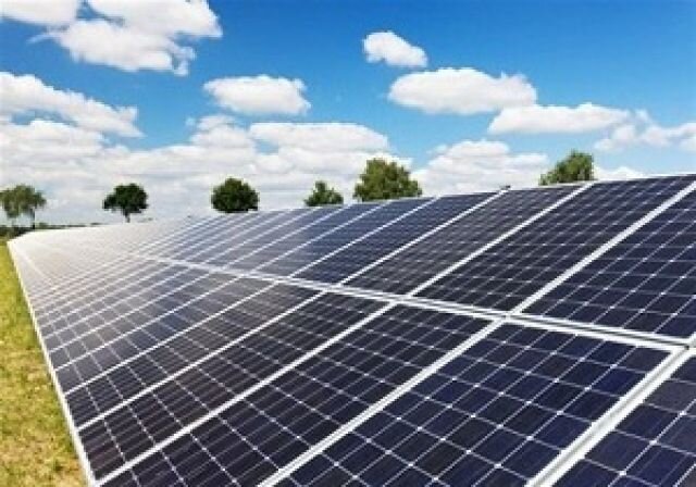 اجرای ۴۰۰ طرح تولید انرژی خورشیدی در استان سمنان