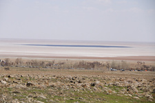 آیا دریاچه ارومیه به‌طور کامل خشک شده‌ است؟
