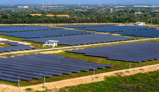 تا پایان کار دولت ۱۰ هزار مگاوات مزرعه خورشیدی ایجاد می‌شود