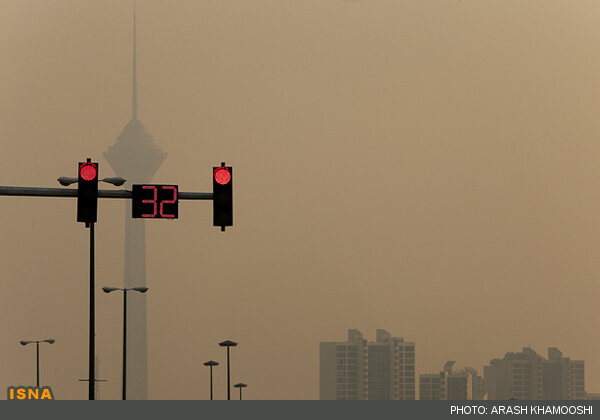 رفیعی: تصمیمات نیم‌بند و دیرهنگام کارگروه اضطرار آلودگی هوای تهران دردی را از مردم دوا نمی‌کند