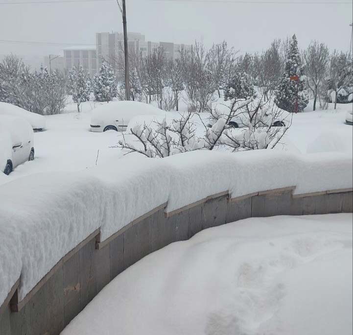 بارش سنگین برف در اراک