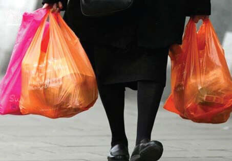 نقش چشمگیر زنان در کاهش مصرف پلاستیک