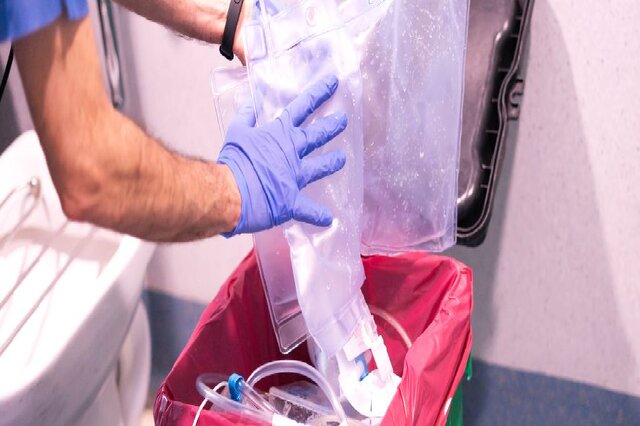 استخراج باکتری تجزیه کننده پلاستیک از زخم انسان!